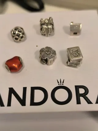 Charms Pandora Plata y Rojo