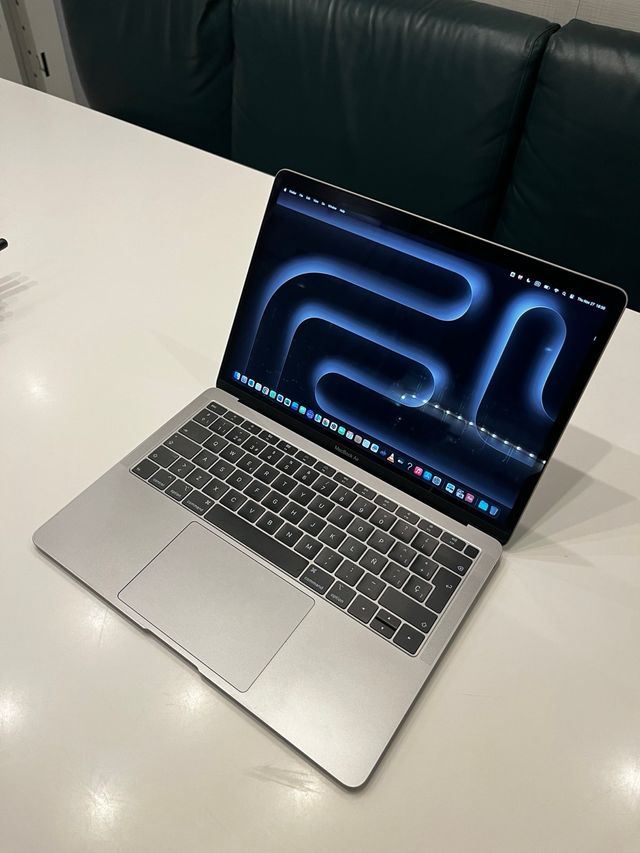 MacBook Air Retina 13” 2019  Muy buen estado