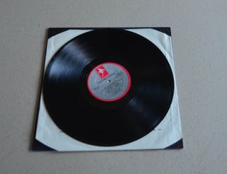 THE PINK FAIRIES "KILL 'EM AND EAT'EM" (LP VINILO)