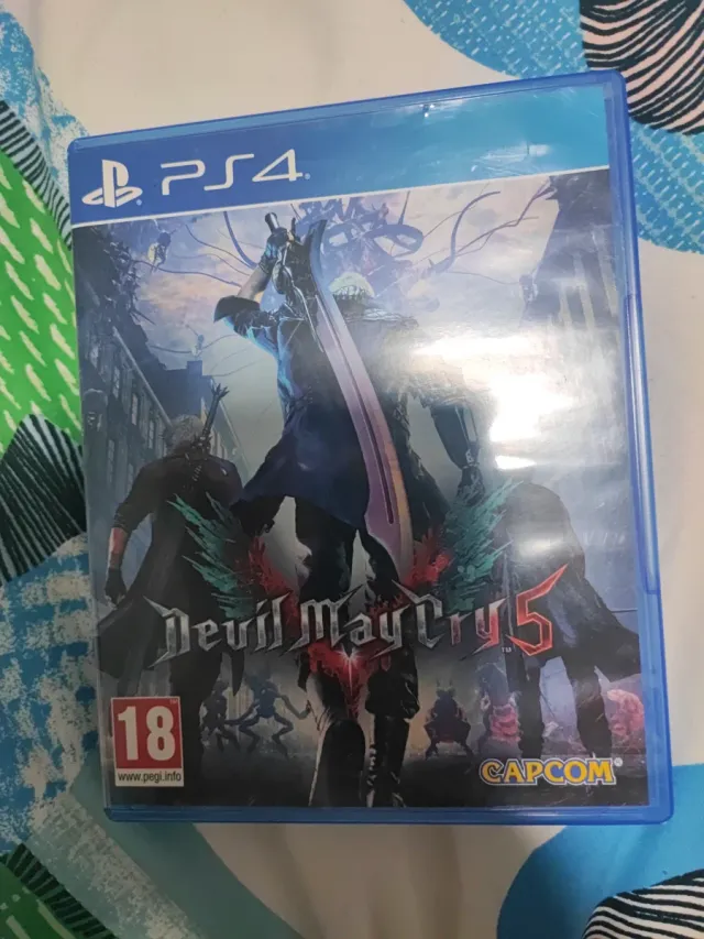 PS4 Devil May Cry 5 Juego
