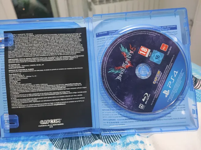 PS4 Devil May Cry 5 Juego