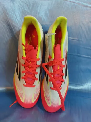 Adidas F50 Scarpe da Calcio Rosa Bianche