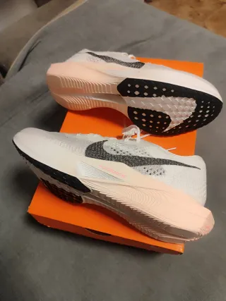 Zapatillas Nike Zoomx Vaporfly placa de carbono