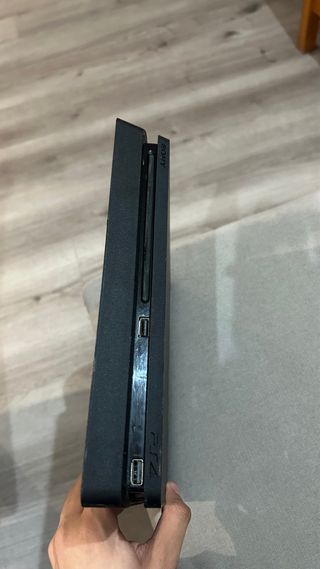 PS4 (Playstation 4) Negra