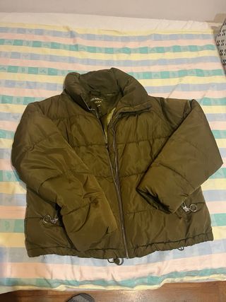Anorak verde chica Pull&Bear
