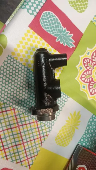 Bomba y bombín de embrague Simca 1200