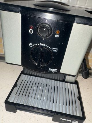 Cafetera Fagor Esencia Exprés