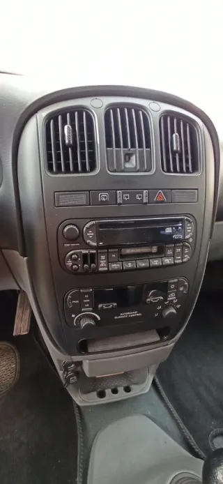 Chrysler Voyager 2003