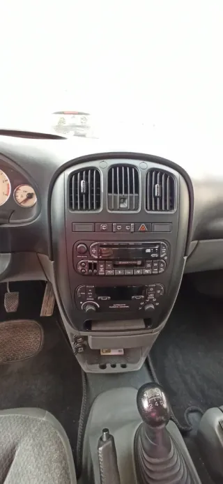 Chrysler Voyager 2003