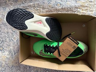 Zapatillas Nike Running Verdes y Negras