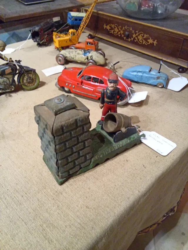 Hucha Artillería Bombardero Americana