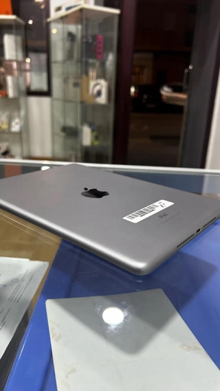 iPad 6ta Gen 32 GB Gris/Plata