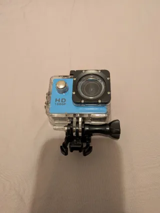 Cámara Deportiva 1080p + Carcasa Sumergible
