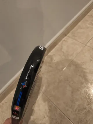 Pala de pádel StarVie Titania