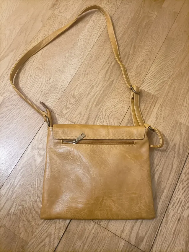 Bolso bandolera amarillo mostaza