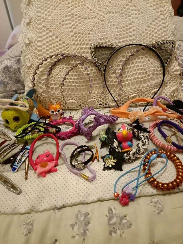 Diademas, horquillas y lazos para el pelo