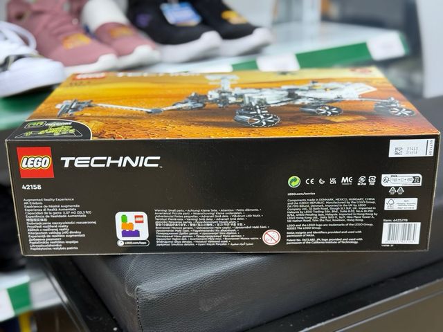 LEGO Technic 42158 NASA Mars Rover Perseverance