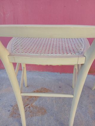 Sillas Luis XV Beige Rattan y Madera