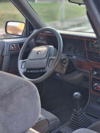 Chrysler Saratoga 2.5 LE