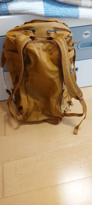 Mochila Thule 70L Beige/Marrón