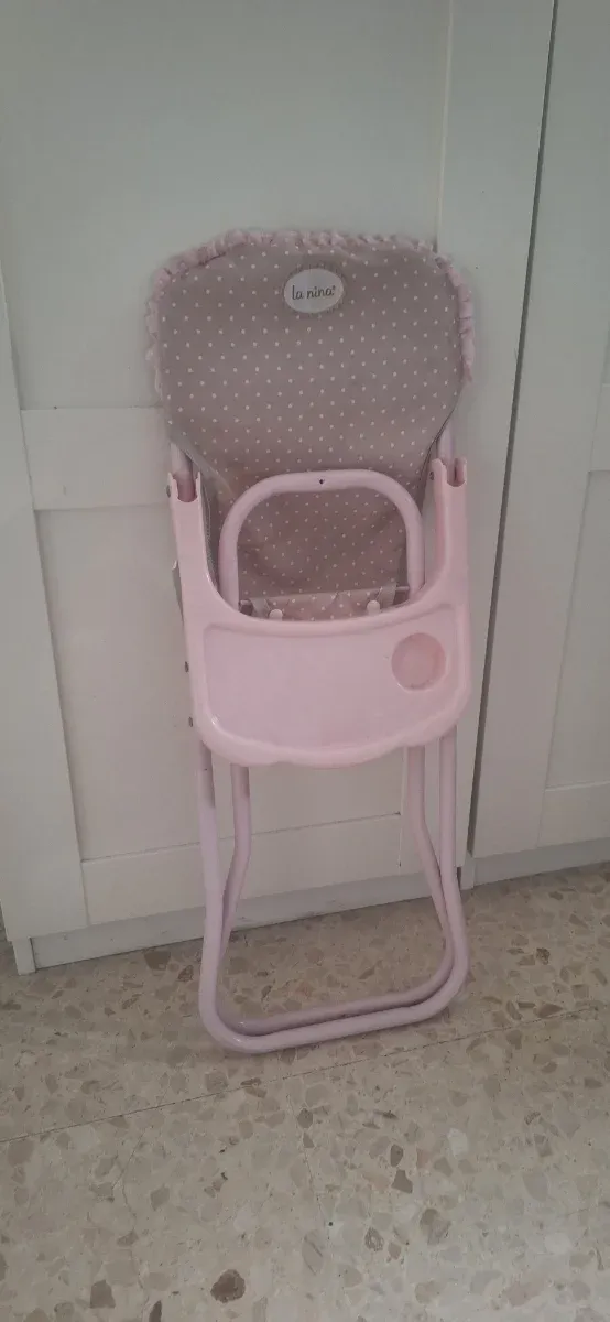 Trona para muñeco La Nina