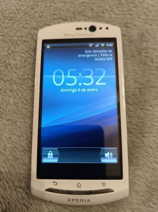 Sony Ericsson Xperia Neo V (MT11i) - Bianco