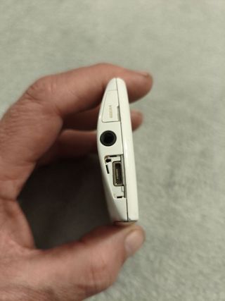 Sony Ericsson Xperia Neo V (MT11i) - Bianco