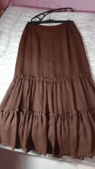 Conjunto Falda y camisa, marrón elegante talla 40.