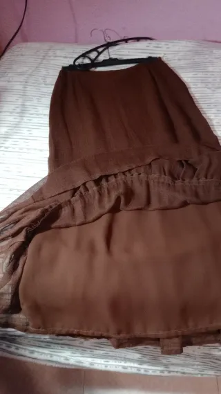 Conjunto Falda y camisa, marrón elegante talla 40.