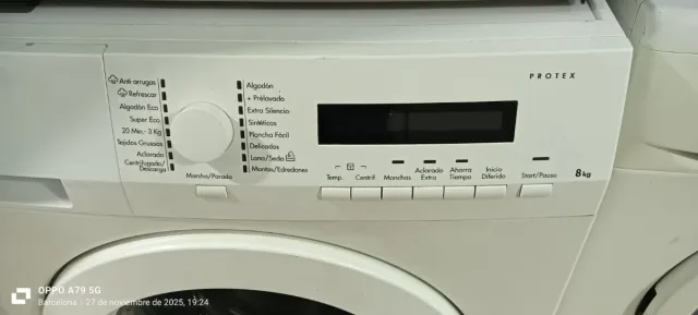 Lavadora AEG Carga Frontal 8kg A+++