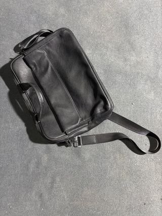 Bolso Piel Zara Negro para trabajo y Portátil