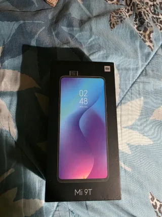 Xiaomi Mi 9T Nero 6/64 con la parte posteriore rotta