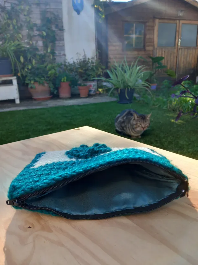 Bolsillo ganchillo hecho a mano