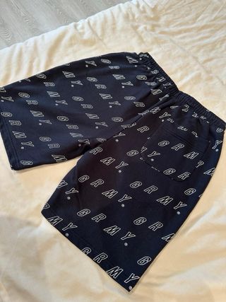 Pantalón corto GRMY.