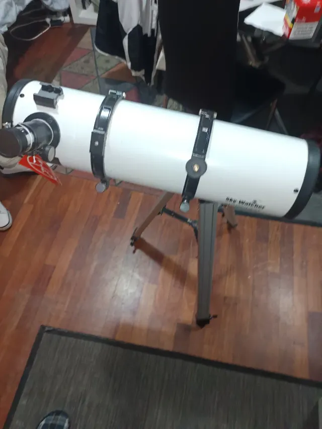 Telescopio Sky-Watcher Starquest