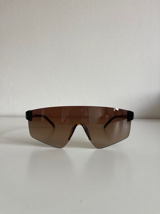 Gafas de sol Hawkers negras y marrones