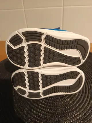 Tenis Nike Niño Talla 19.5cm