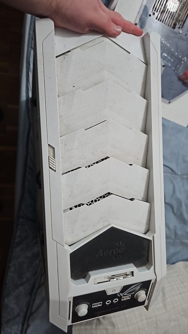 PC Antiguo ASUS para Piezas