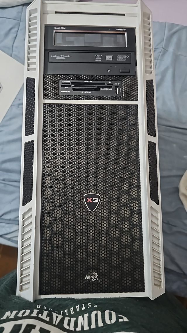 PC Antiguo ASUS para Piezas