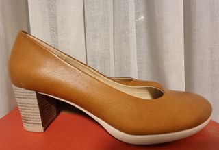 Zapatos de tacón 5 cms talla 38