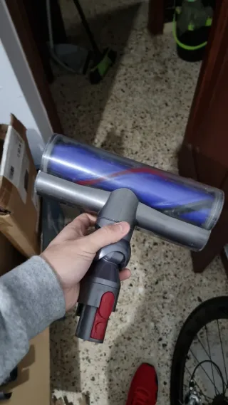 Dyson V12 Slim Absolute Como Nueva y con Garantía