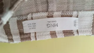 Falda de rayas beige y marrón  Talla XS a 1€