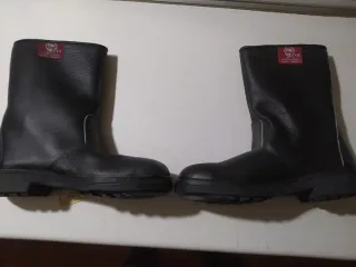 Botas de cuero FAL Talla 45