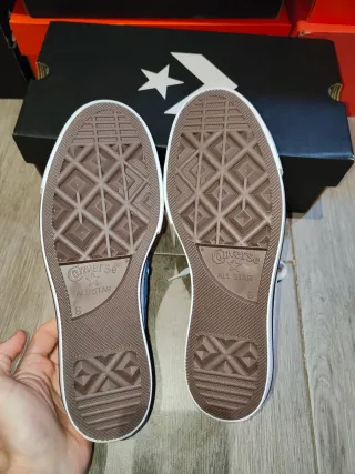 Converse Ctas Lift OX Talla 39 sin estrenar