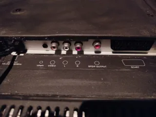 Pantalla TV 75cm x 42 Haier USB sin mando