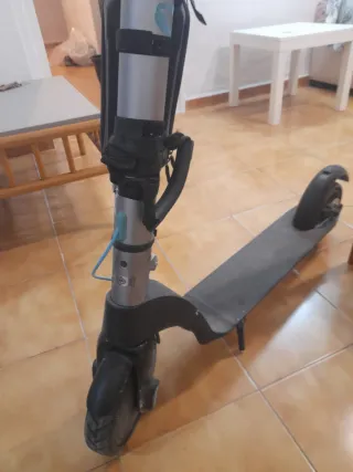 Patinete Cecotec 700W