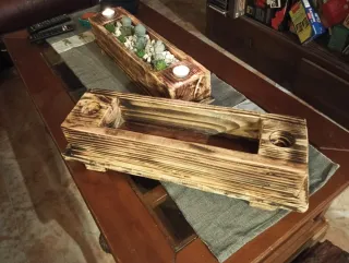 Centro de mesa portavelas madera rústica