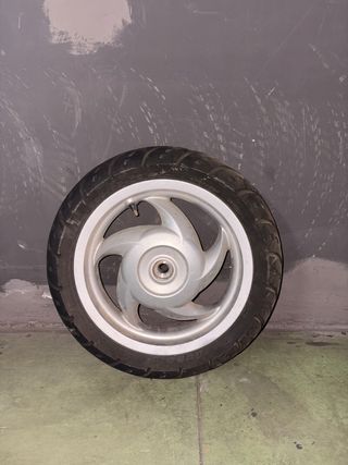 Llanta Piaggio