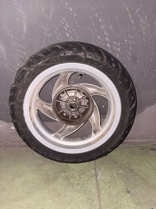 Llanta Piaggio