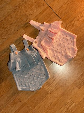Petos de bebé de punto gris los dos a 10€ de 1/2 M